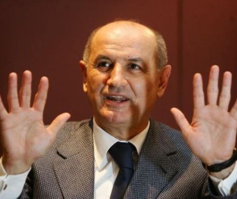 COPOS a PLECAT DE ACASĂ pentru AMANTA SA, alături de care are un COPIL