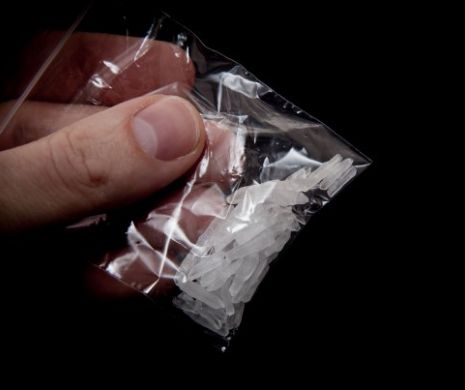 Droguri de pe DarkNet, plătite cu Bitcoin