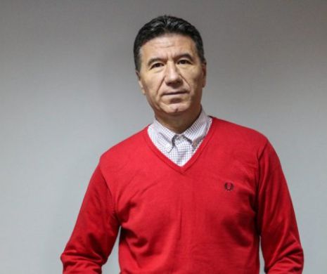 Întâlniri cu autori și sesiuni de autografe - Marian Nazat, Dan Dungaciu, Dinu Săraru