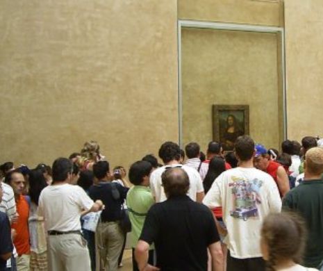 Monna Lisa îşi face BAGAJELE şi PLECĂ la PLIMBARE prin MUZEELE LUMII