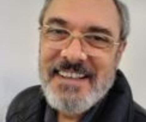 Mulţi patrioţi de operetă în România de azi. Cum văd ei viitorul ţării?