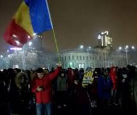 Mungiu, Bot, protestele și Serviciile Secrete... „Există vreun tâmpit care crede că după 25 de ani în care ai fost ziarist corupt...”