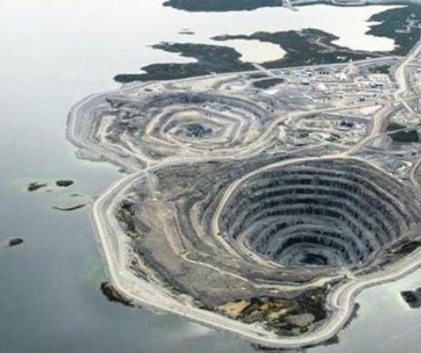 PREMIERĂ în lumea ȘTIINȚEI. Mineral INSTABIL adus la SUPRAFAȚĂ de la 700 de km ADÂNCIME