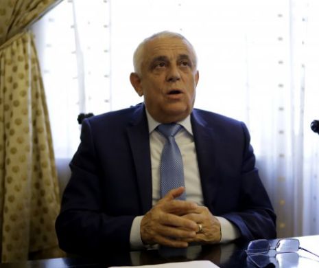 Probleme pentru ministrul DAEA. I se cere DEMISIA