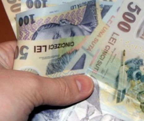 Un POLIȚIST a REFUZAT MITA oferită de un șofer pentru restituirea permisului de conducere