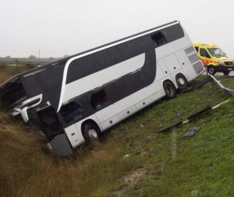 Accident CUMPLIT de autocar. Și-au pierdut viața 10 persoane și peste 20 au suferit RĂNI GRAVE