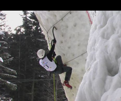 Alpinistă în comă după ce a luat un bolovan în cap