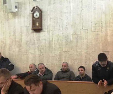 “Asasinii” care DESENAU în NISIP cum să-l OMOARE pe Plahotniuc au fost CONDAMNAŢI
