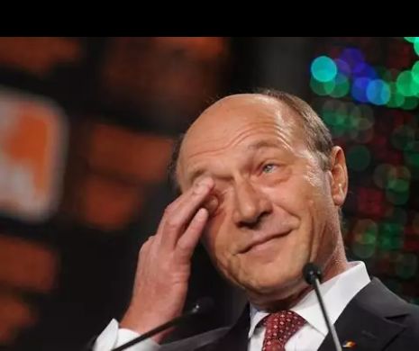 Băsescu, ÎN LACRIMI la TV! S-a atins un SUBIECT SENSIBIL: „Facem prea puţin pentru amărâții ăștia, prea puțin”