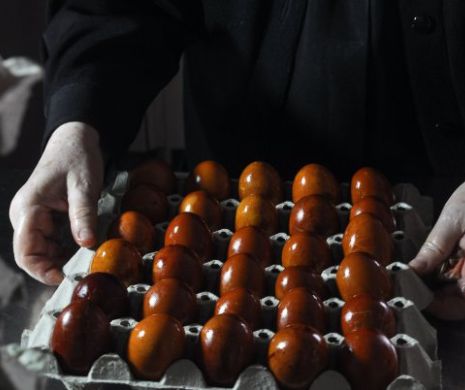 Călugărițele de la Șag au pregătit crucea de puă roșii I FOTO