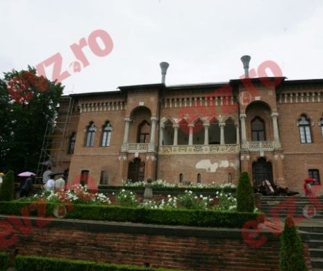 CENTENAR: „ Construcție și culoare”, expoziție cu 12 artiști la Palatul Mogoșoaia