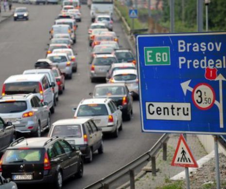 COLOANE DE MAȘINI pe DN 1 Ploieşti - Braşov. ANUNȚ de ultimă oră făcut de POLIȚIȘTI!