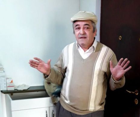 COȘMARUL bărbatului declarat MORT, deși este VIU CONTINUĂ. Bătrânul va merge iar în instanță