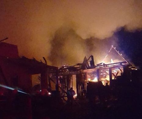 Crimă ORIBILĂ în Mureș. O femeie a fost asasinată și incendiată de FOSTUL SOȚ