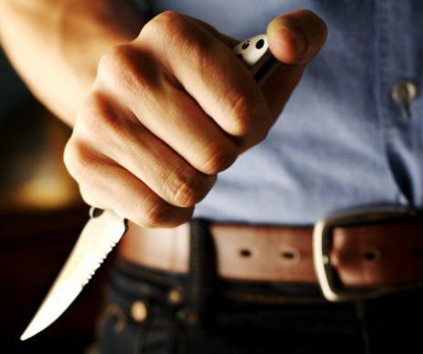CRIMĂ ORIBILĂ în Vâlcea. Un tânăr de 18 ani și-a UCIS IUBITA