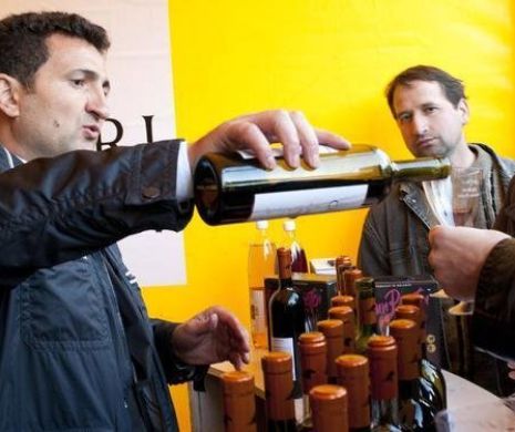 Cum a ajuns grupul Racova la BABYLON