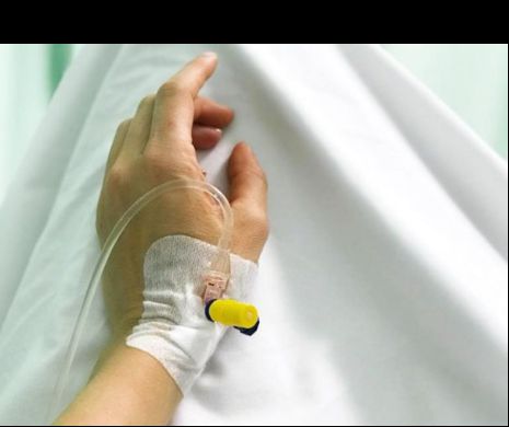 Emoții mari pentru o cântăreață de la noi! A ajuns la spital din cauza unor probleme GRAVE de sănătate. Ce spun analizele