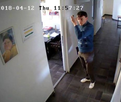 Hoț FILMAT în timp ce dă o spargere la o fundație umanitară