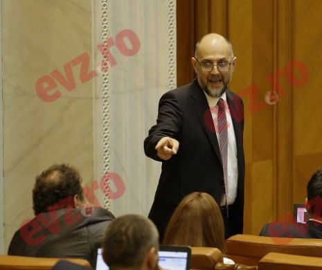 Kelemen Hunor l-a FELICITAT pe Viktor Orban pentru câștigarea ALEGERILOR