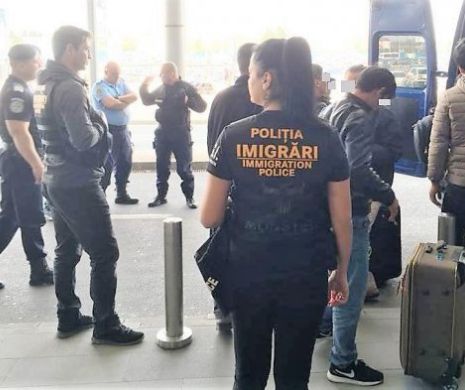 Munceau la Constanța dar voiau la Paris. 16 VIETNAMEZI RETURNAȚI în țara lor