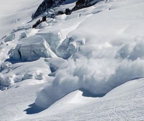 Risc MAJOR de AVALANȘĂ în Bucegi. Turiștii sunt AVERTIZAȚI să evite PUNCTELE de ATRACȚIE