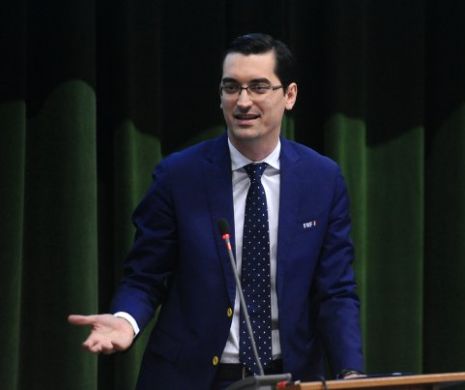 Serviciile și politicul se luptă pentru supremație în „Casa Fotbalului”