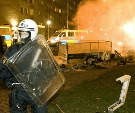 Suedia sub TEROAREA imigranților: Împușcăturile și atacurile cu BOMBE și GRENADE au devenit ceva BANAL