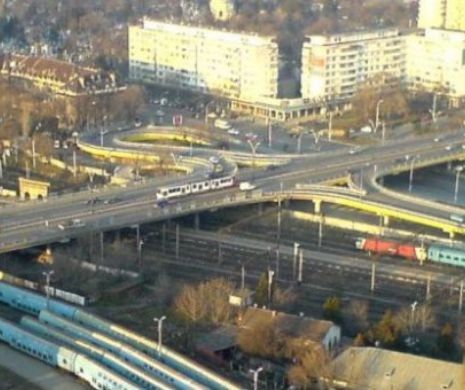 Un TÂNĂR s-a RĂSTURNAT cu MAȘINA de pe Podul Grant