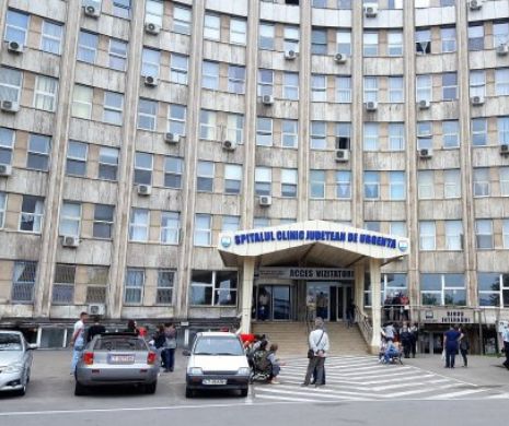 BEBELUȘ de 3 luni, din Constanța, RĂPUS DE RUJEOLĂ