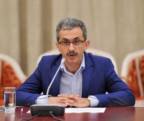Episod penibil pentru România: Un senator UDMR s-a făcut de râs în Bratislava