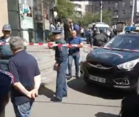 JAF ARMAT la o bancă! Atacatorul este un ȘEF de POLIȚIE