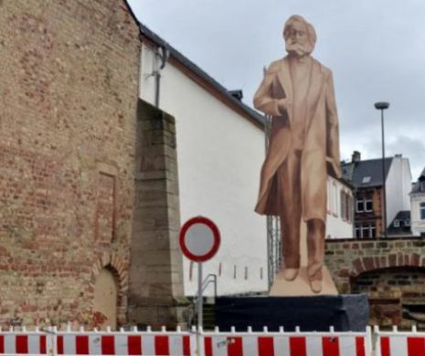 Karl Marx celebrat în Germania la două săptămâni după Hitler.