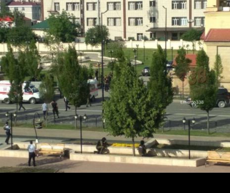 Luare de OSTATICI într-o biserică ortodoxă! Mai multe persoane au MURIT în schimbul de FOCURI