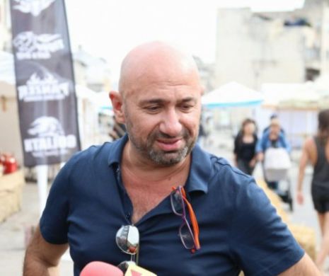 O vedeta Antena 1 a suferit ȘOCUL VIEȚII. Prezentatorul, cerut în CĂSĂTORIE într-un MOD BIZAR : „Nu vreau să te ÎNFIEZ”