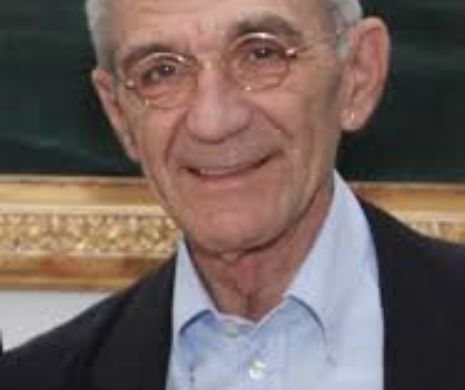 PRIMAR BĂTUT CRUNT la o comemorare. A fost dus de urgență la SPITAL