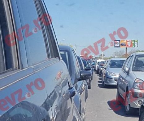 TRAFICUL din ROMÂNIA. Circulația RUTIERĂ, OPRITĂ COMPLET pe un DRUM NAȚIONAL