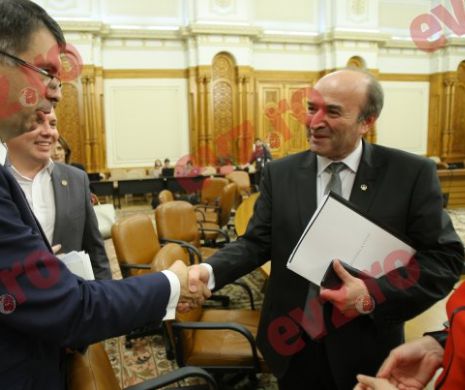 Tudorel Toader a reacționat după decizia CCR. Observația făcută de ministrul Justiției