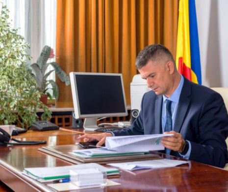 Un lider IMPORTANT de partid i-a declarat RĂZBOI iubitei! I-a cerut TEST de paternitate - INFORMAȚII INCREDIBILE