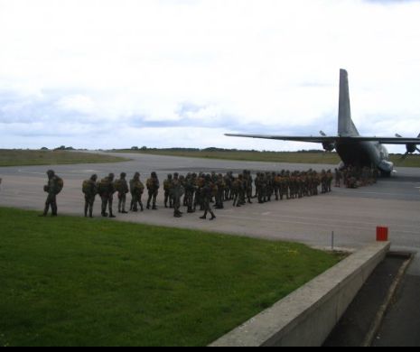 A făcut infarct înainte de a se urca la manșa avionului