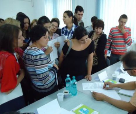 AJUTORUL SOCIAL va fi RETRAS la primul REFUZ al unui loc de muncă. DECIZIE RADICALĂ venită de la Parlament.