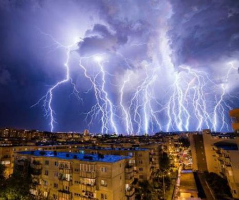 AVERTISMENT DE ULTIMĂ ORĂ de la meteorologi! COD ROȘU în România. Se dezlănțuie URGIA