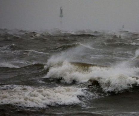 COD ROȘU de VREME REA! URGIA lovește o zonă turistică îndrăgită de români. AVERTISMENT pentru toți românii care pleacă în vacanță