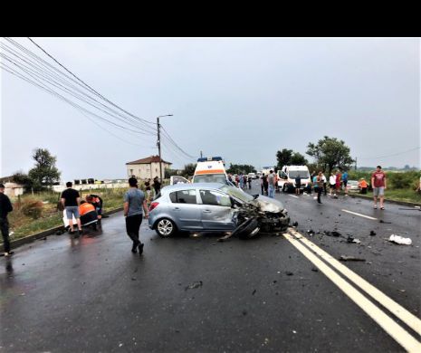 Copil rănit grav. Accident rutier, cu șase victime și trei mașini, la Constanța.
