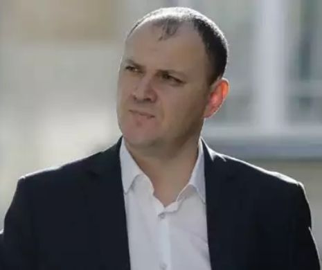 Cristian Tudor Popescu, despre achitarea lui Ghiţă: “Dacă nu poţi dovedi nici conducerea fără carnet, atunci, fraţilor procurori, plecaţi acasă”