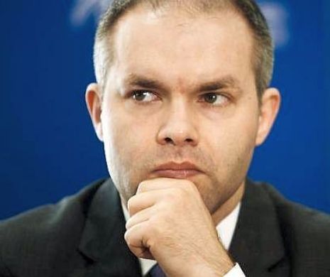 Daniel Funeriu: „Cred că pentru această INSULTĂ adusă românilor Charlie Hebdo trebuie DAT în judecată de statul român”