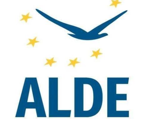 Demisii ÎN LANȚ din PNL. ÎN CE TABĂRĂ se duc demisionarii