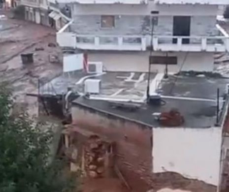 Dezastru în GRECIA! Vreme EXTREMĂ. CASELE au fost luate pe sus de ape! Românii sunt sfatuiți să evite zona