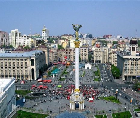Fost premier condamnat  la ani grei de închisoare candidează la alegerile prezidențiale. Vestea a luat prin surprindere pe toată lumea