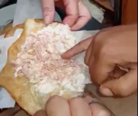 Grețos. Langoși cu viermi de vânzare I VIDEO