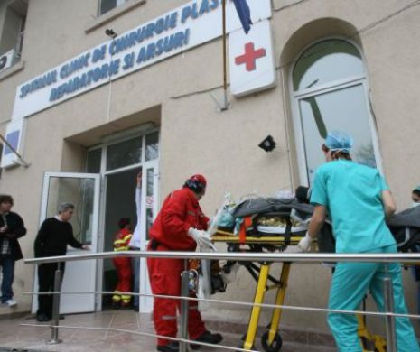 Incident tragic pe un drum județean din Hunedoara. Un bărbat a luat foc și are arsuri grave pe tot corpul